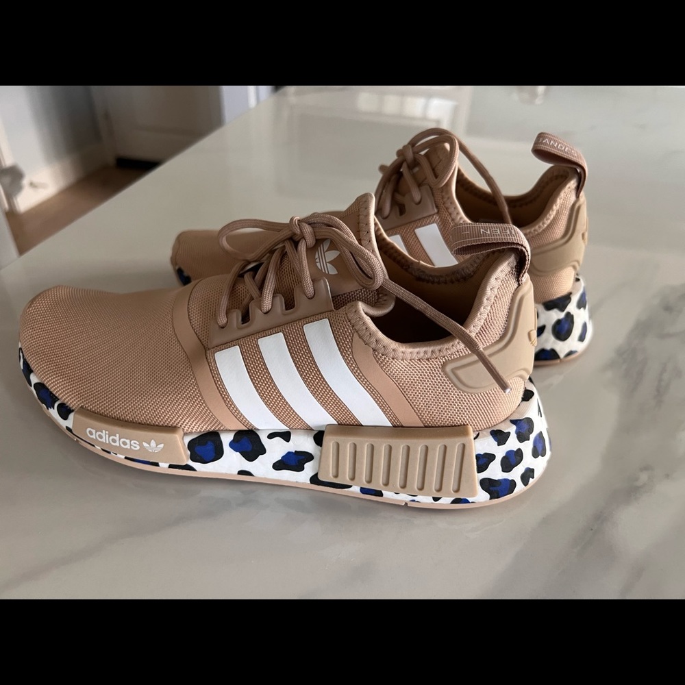 Adidas training shoes size 7 women